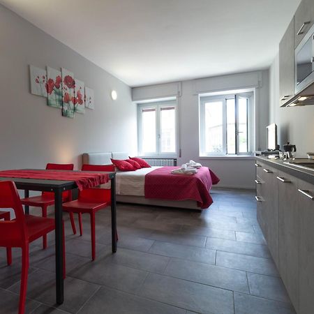 Papavero Apartment - Affitti Brevi Italia Лекко Экстерьер фото
